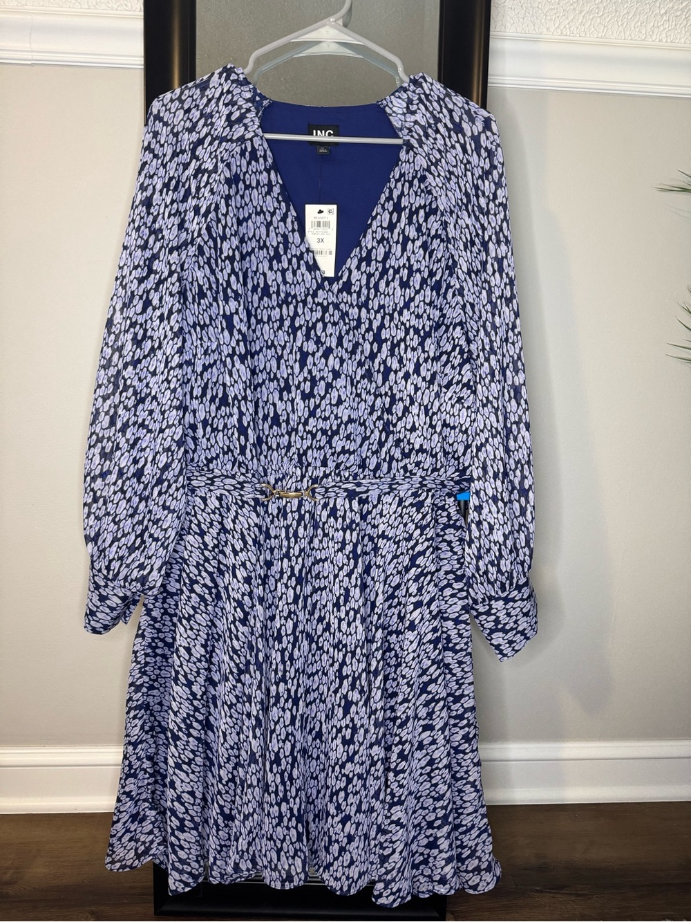 INC International Concepts Navy and White Printed V-Neck Long Sleeve Dress